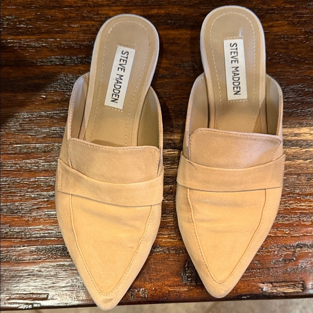 Steve Madden Beige Women's Loafers